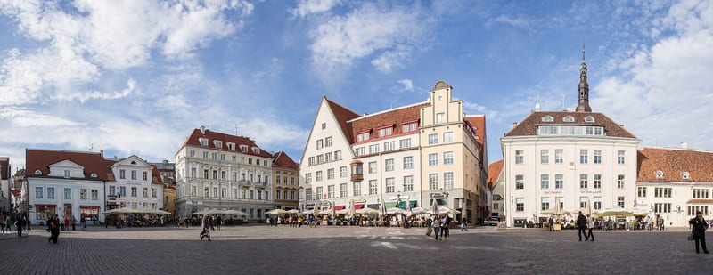 Tallinn Old Town cafés and food culture